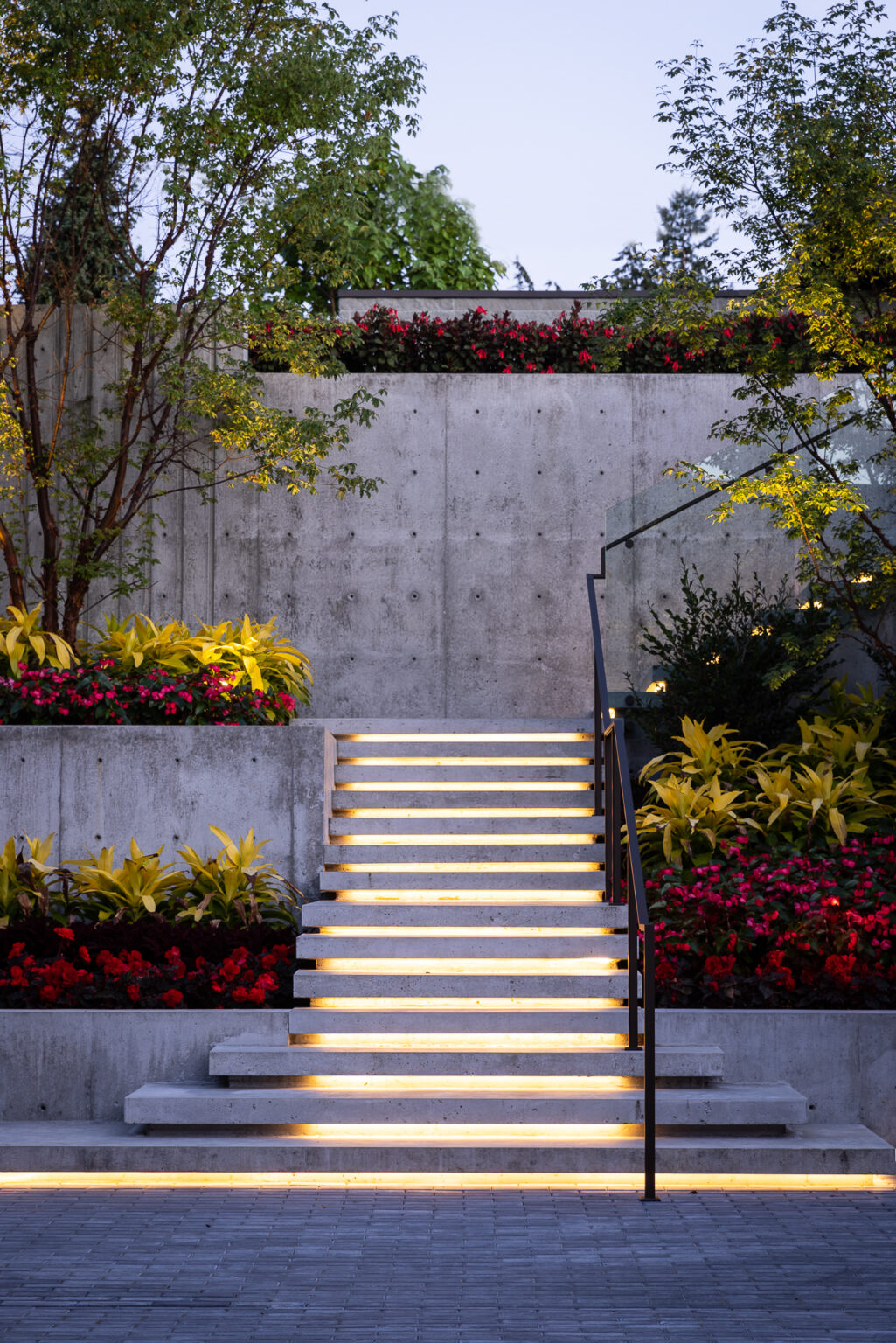 High end landscape construction by Fossil Landscape Construction in Vancouver BC featuring refined outdoor spaces, detailed craftsmanship and timeless design.