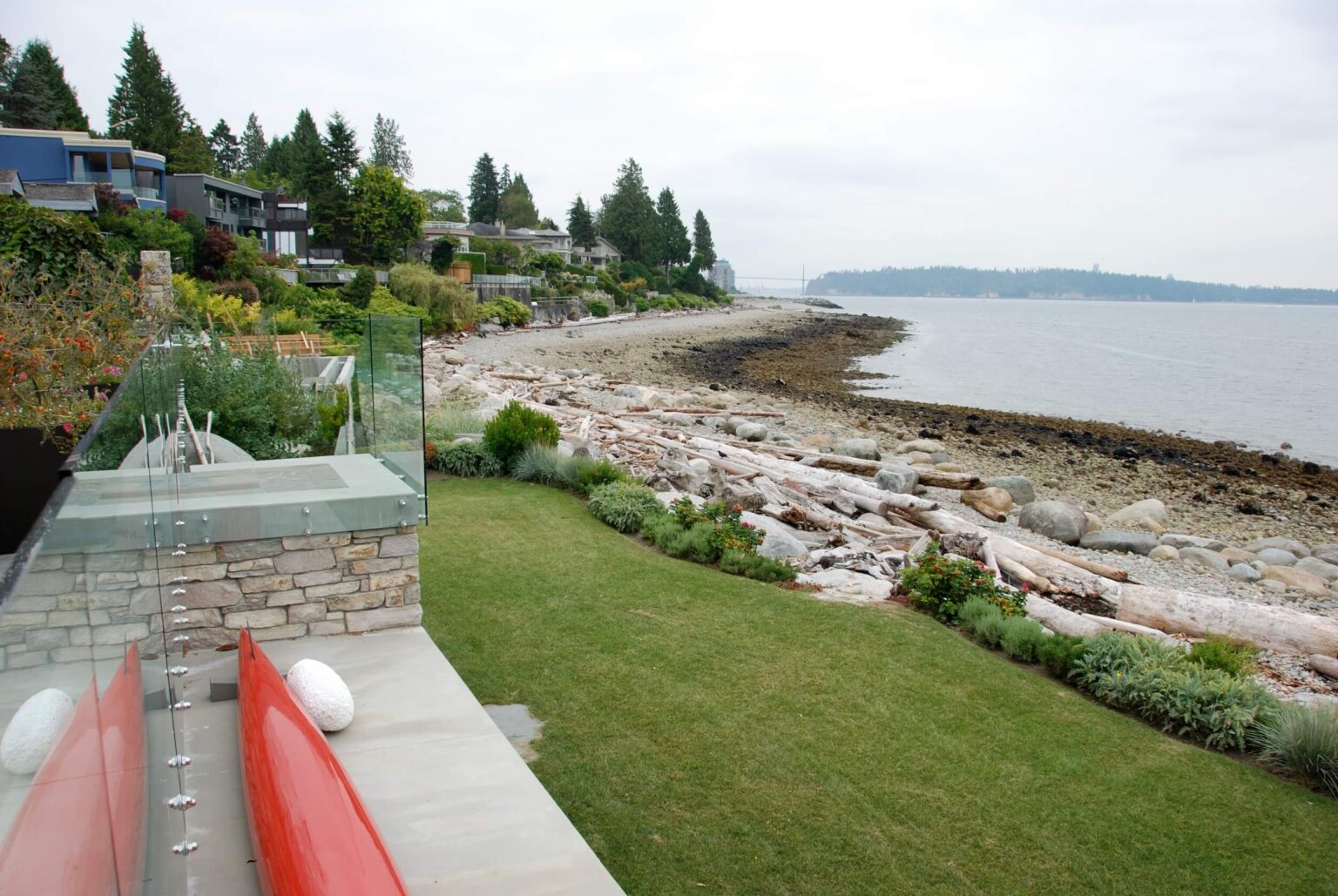 High end landscape construction by Fossil Landscape Construction in Vancouver BC featuring refined outdoor spaces, detailed craftsmanship and timeless design.