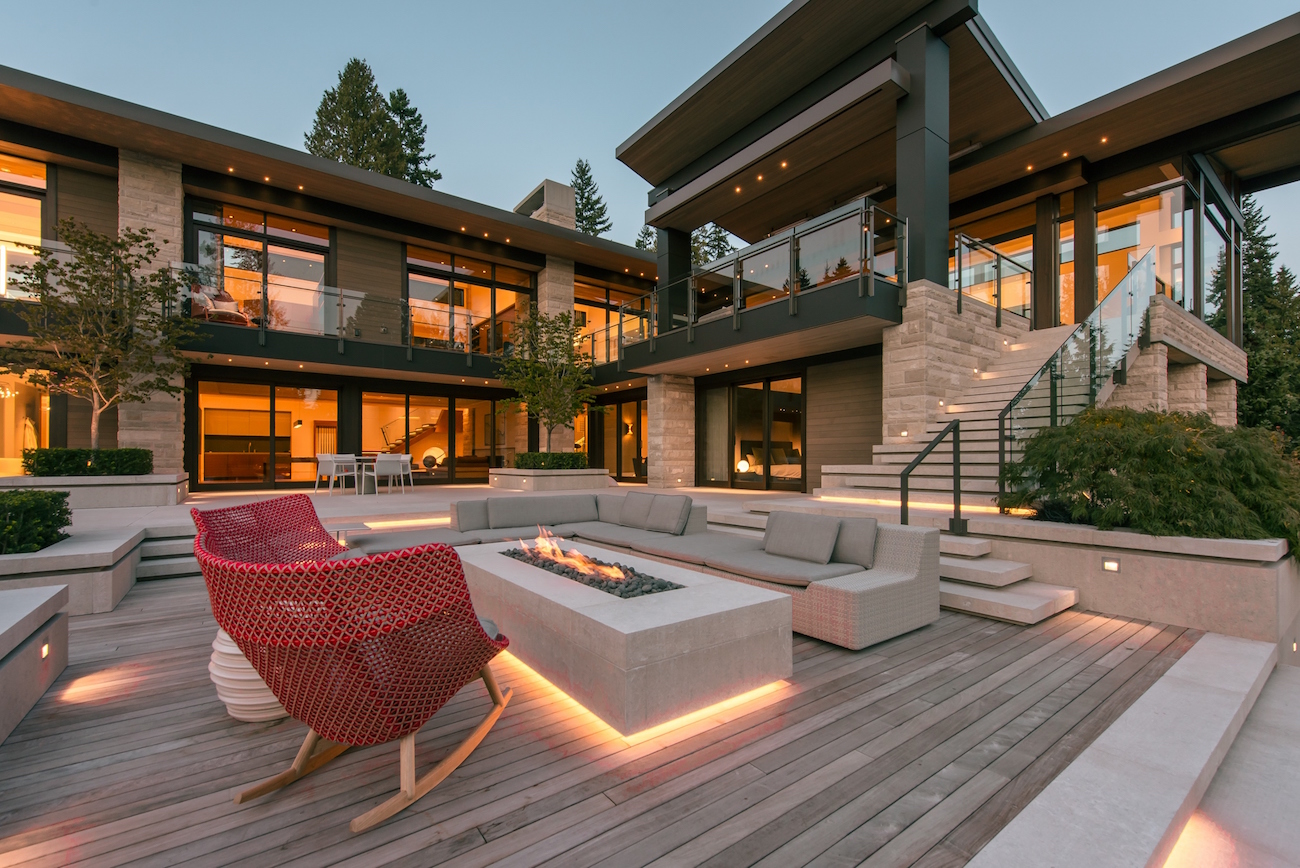 High end landscape construction by Fossil Landscape Construction in Vancouver BC featuring refined outdoor spaces, detailed craftsmanship and timeless design.