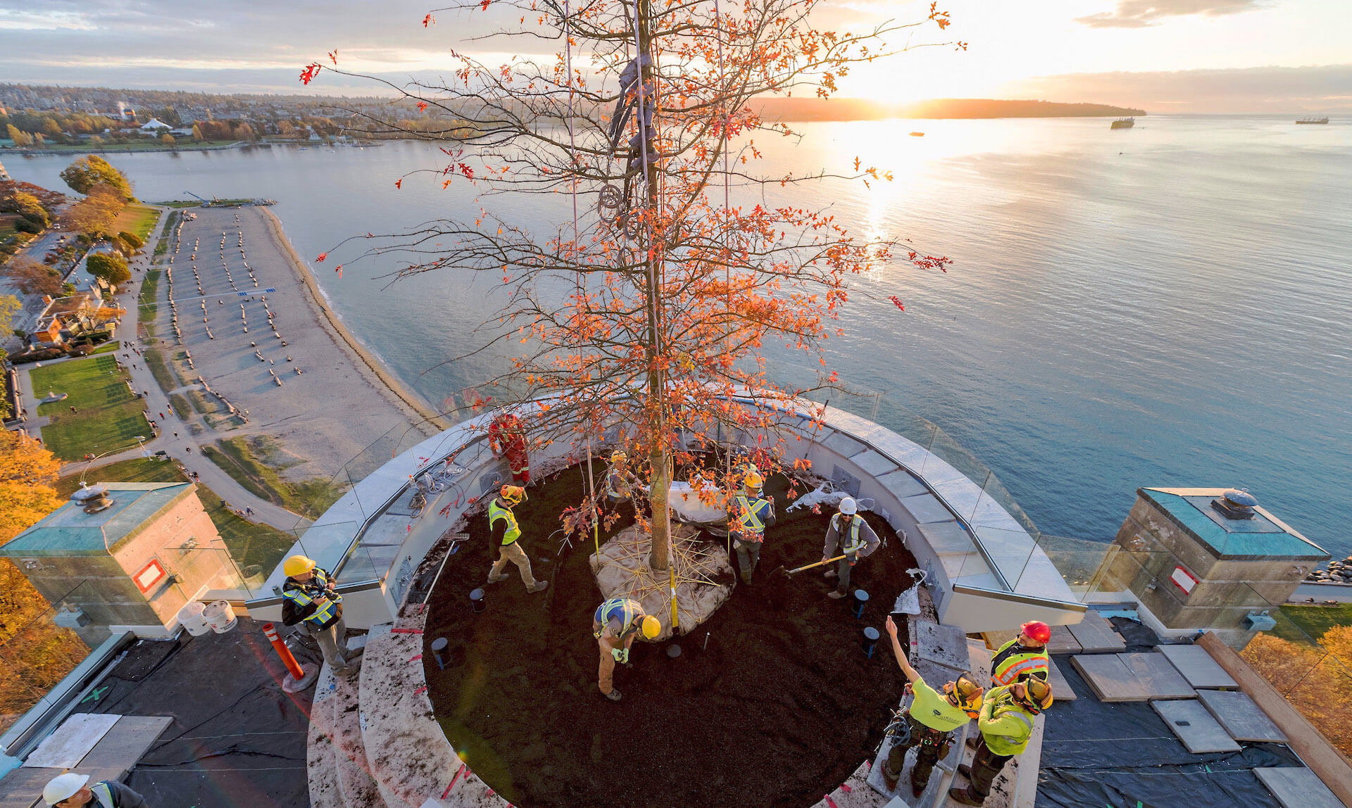 High end landscape construction by Fossil Landscape Construction in Vancouver BC featuring refined outdoor spaces, detailed craftsmanship and timeless design.