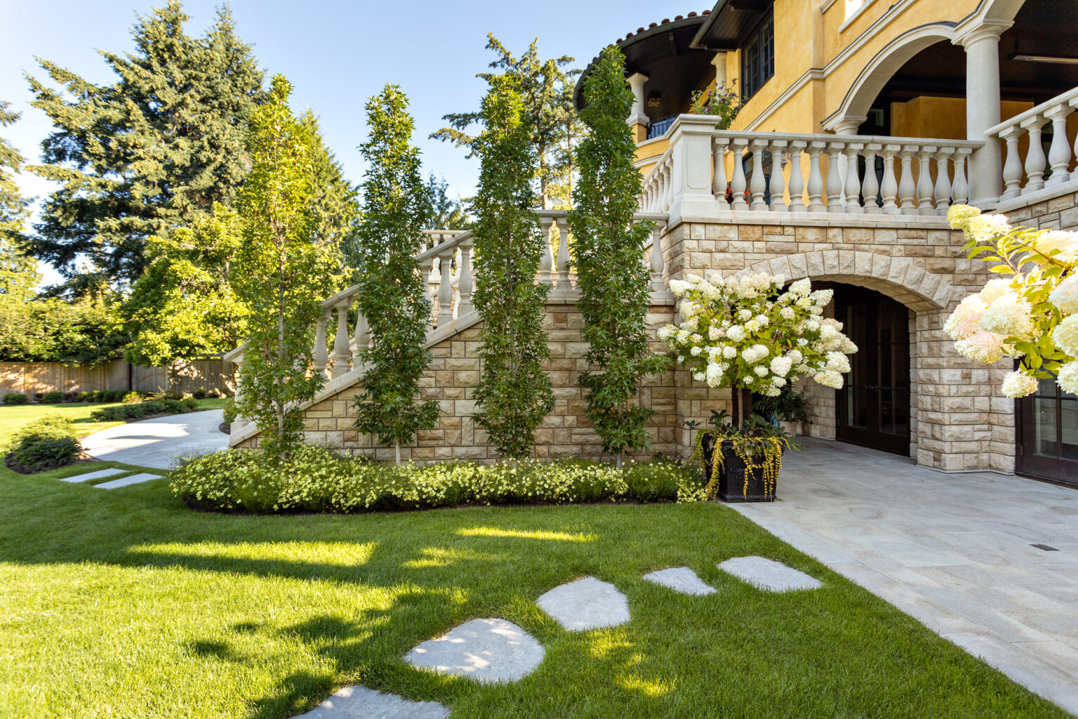 High end landscape construction by Fossil Landscape Construction in Vancouver BC featuring refined outdoor spaces, detailed craftsmanship and timeless design.