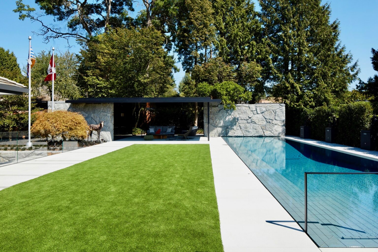 High end landscape construction by Fossil Landscape Construction in Vancouver BC featuring refined outdoor spaces, detailed craftsmanship and timeless design.