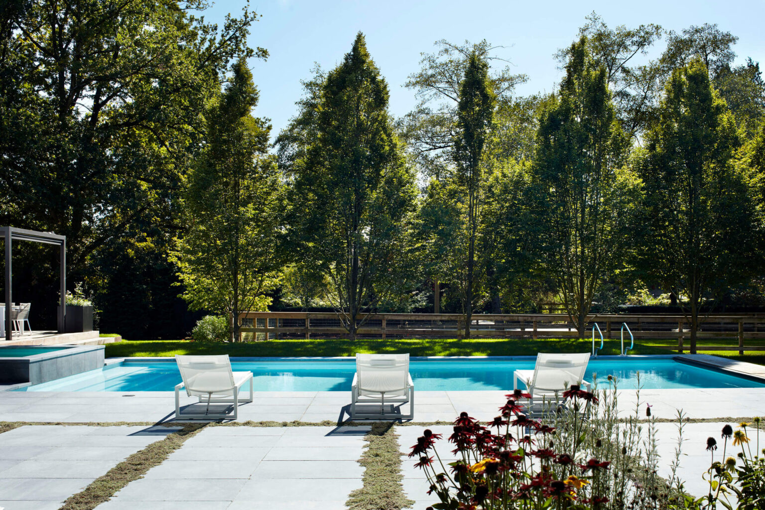 High end landscape construction by Fossil Landscape Construction in Vancouver BC featuring refined outdoor spaces, detailed craftsmanship and timeless design.