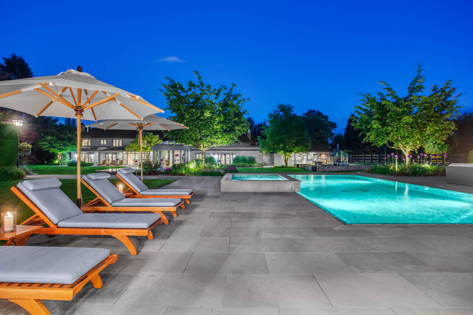 High end landscape construction by Fossil Landscape Construction in Vancouver BC featuring refined outdoor spaces, detailed craftsmanship and timeless design.